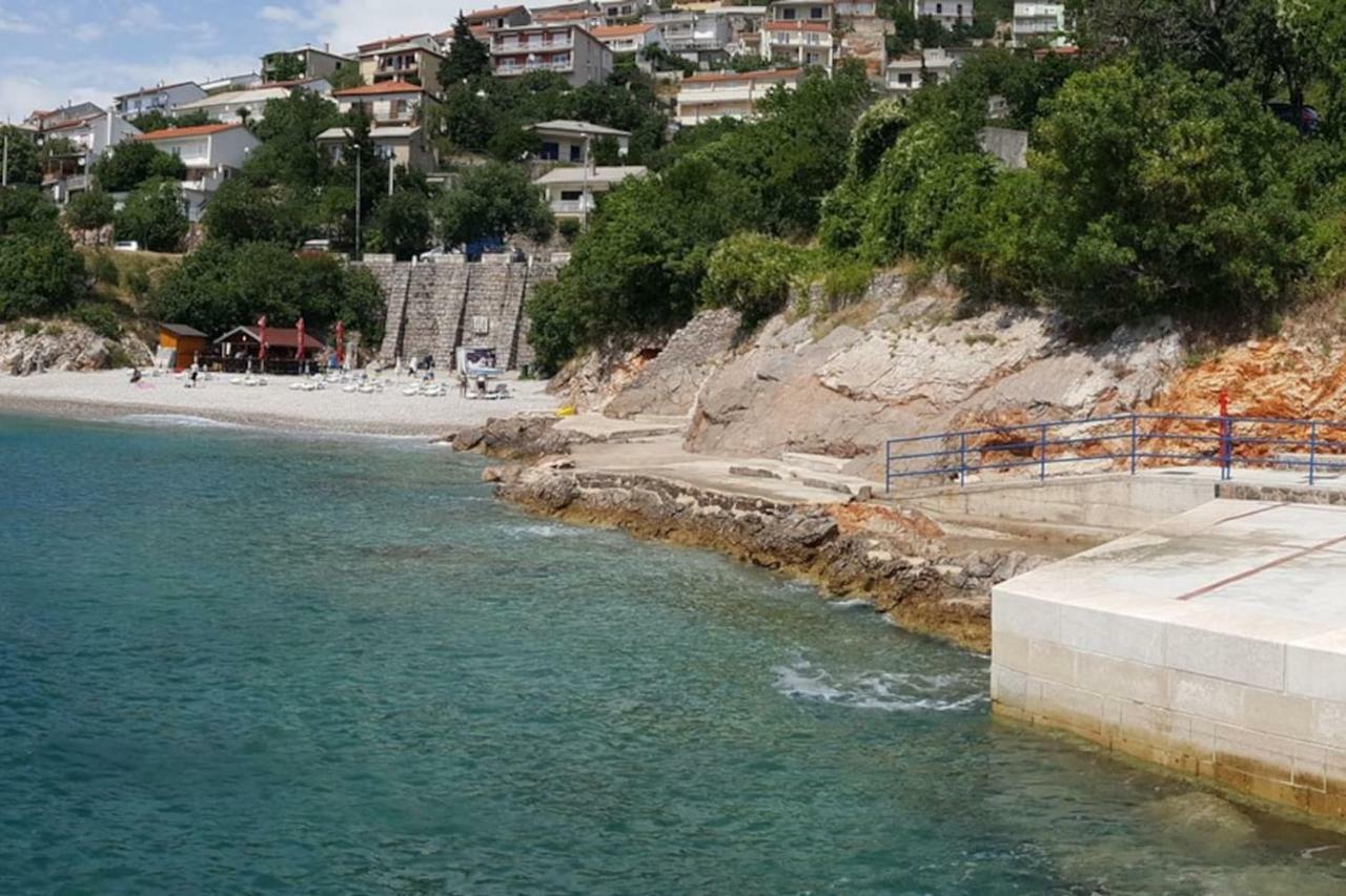 Beachfront Studio Apartment Vintage In Senj Senj  Esterno foto